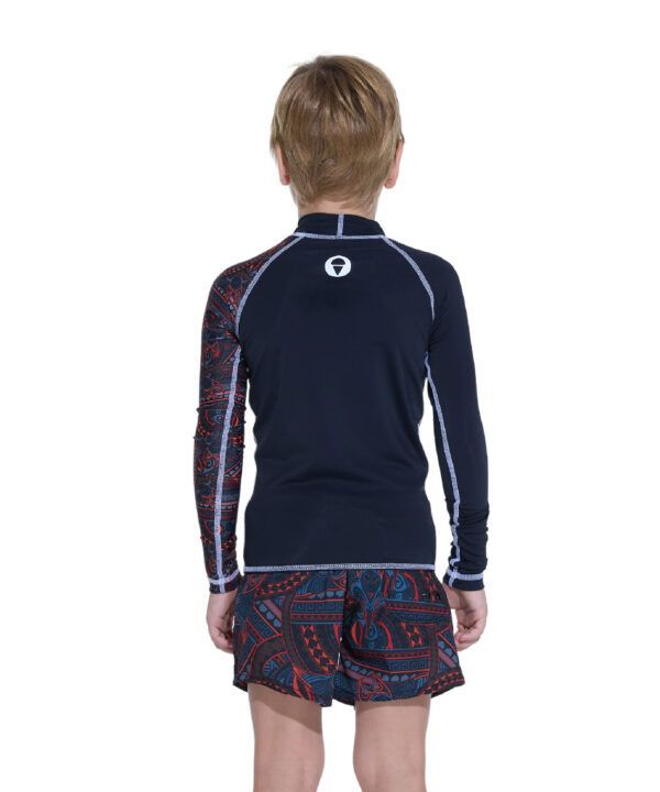 camiseta de protección solar niño
